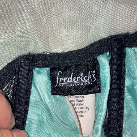 Frederick’s of Hollywood sea foam lace corset - Picture 14 of 15